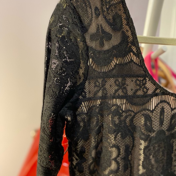 Night dress - Picture 3 of 3